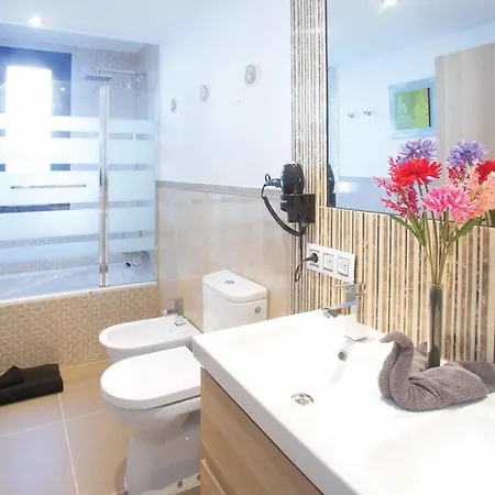 Playa Blanca Sleeps 12 Air Con Wifi Willa Playa Blanca (Lanzarote)