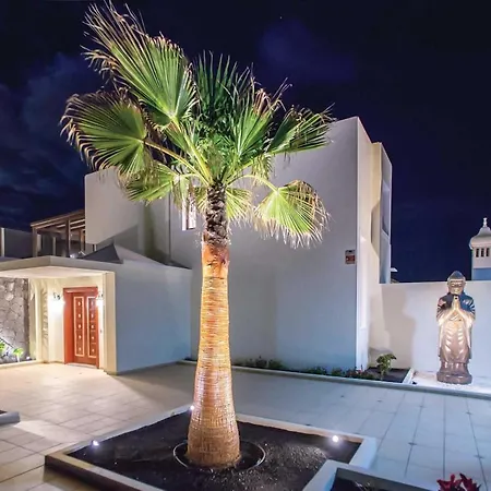 Playa Blanca Sleeps 12 Air Con Wifi Πλάγια Μπλάνκα